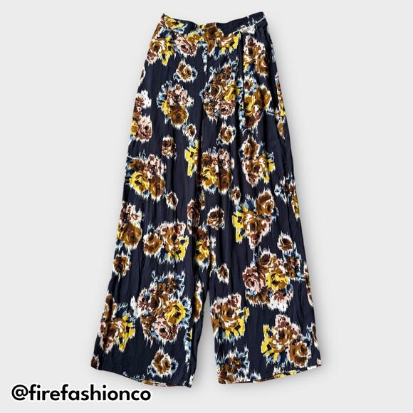 Band of Gypsies Wide Leg Floral Boho Pants Navy Blue Rayon Medium - Picture 2 of 8